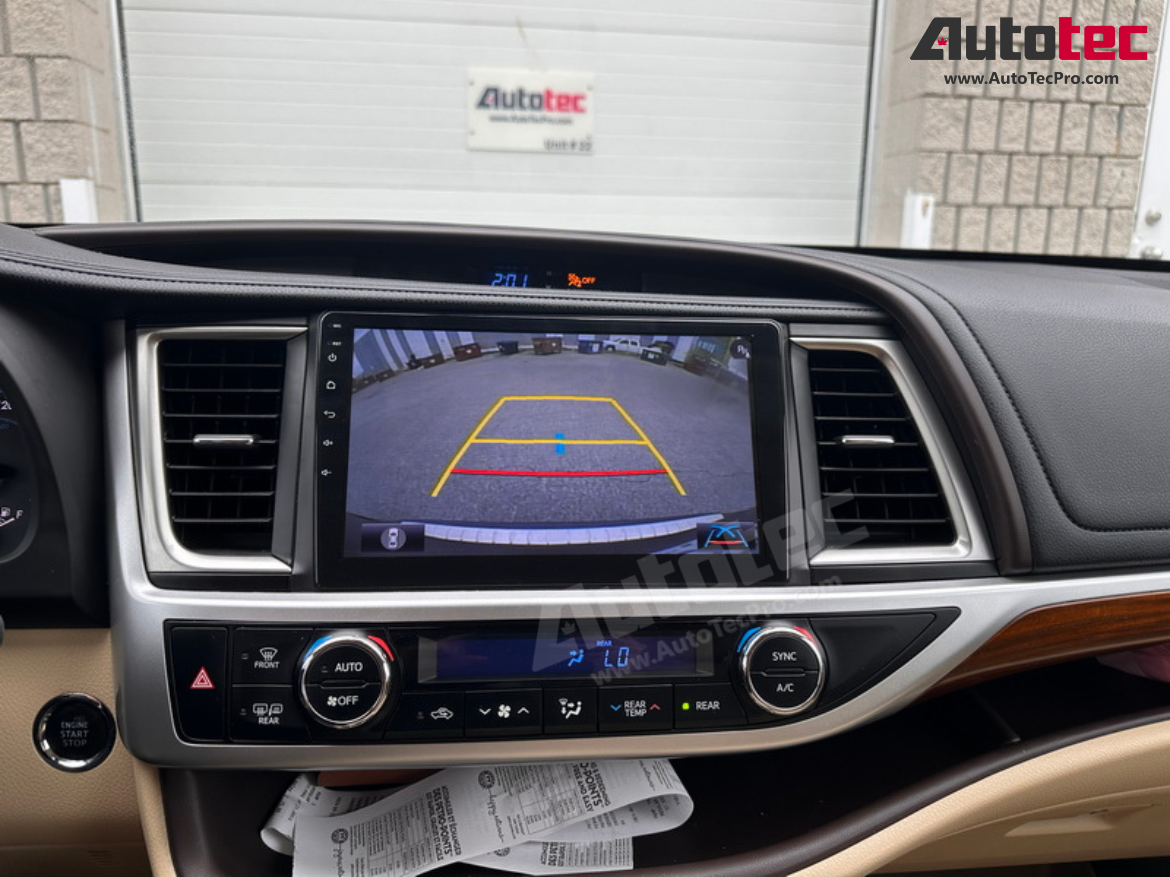 Toyota Highlander (2014 – 2019) 10.2″ HD Touch-Screen Android Navigation System | Android 13 | GPS | BT | WiFi | Camera | CarPlay