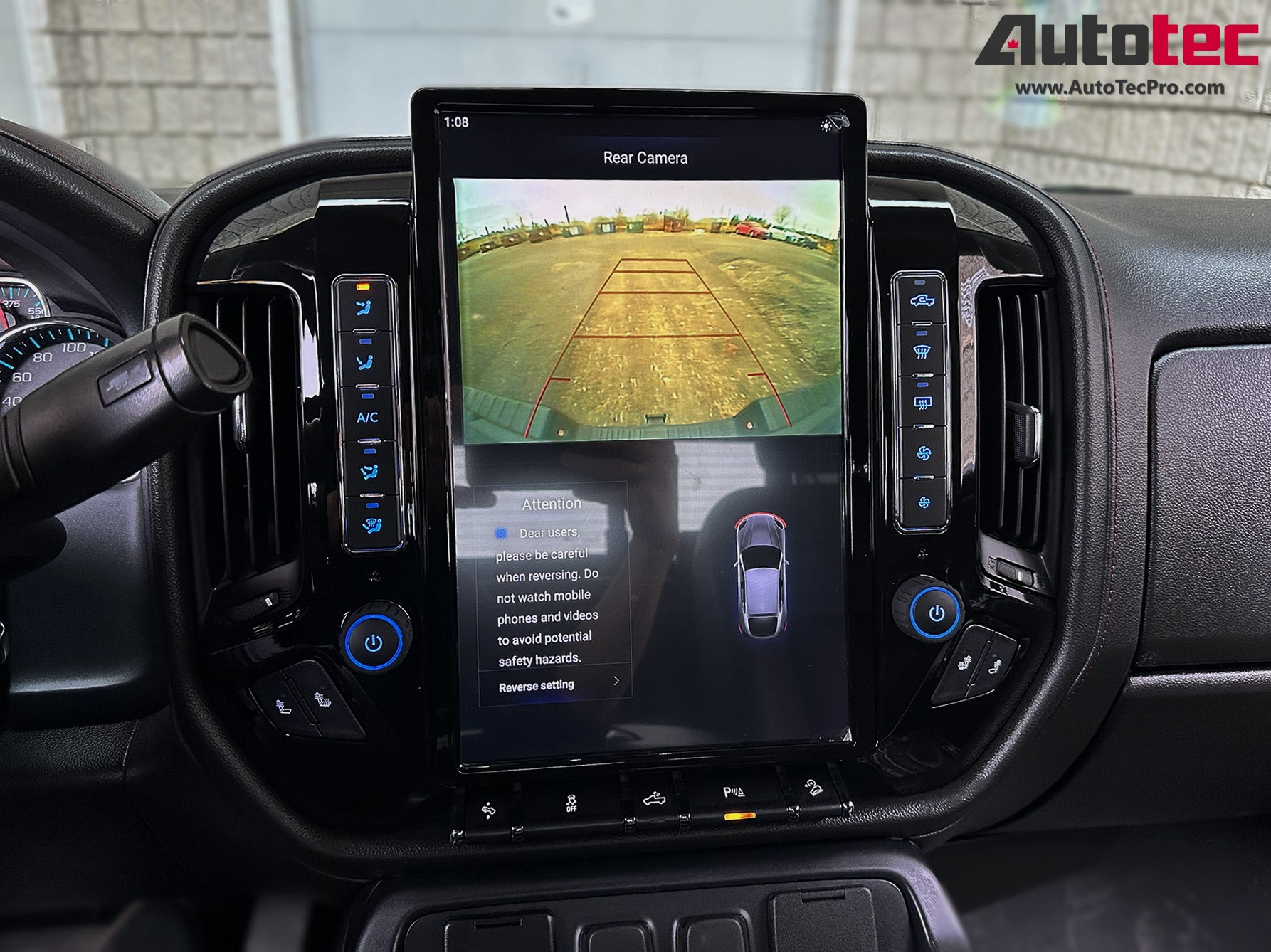 Chevrolet Silverado / GMC Sierra (2014 – 2019) 14.4″ IPS QHD 2K Touch-Screen Navigation & Infotainment System | Android 13 | GPS | BT | Wifi | CarPlay | Onstar | 4G LTE