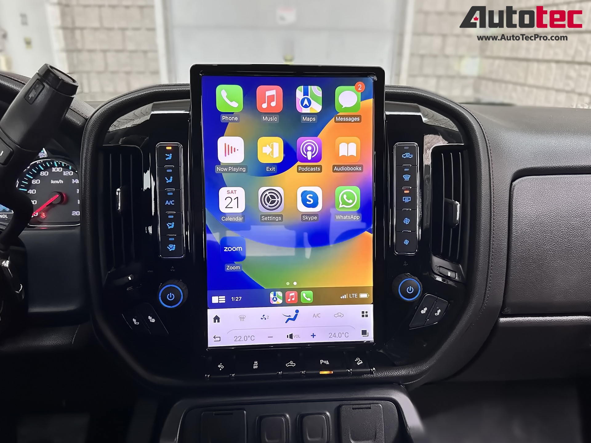 Chevrolet Silverado / GMC Sierra (2014 – 2019) 15.6″ IPS QHD 2K Touch-Screen Navigation & Infotainment System | Android 13 | GPS | BT | Wifi | CarPlay | Onstar | DSP | 4G LTE