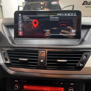 BMW X1 (2009 – 2015) E84 OEM FIT 10.25″ HD Touch-Screen Android Navigation System | Android 14 | GPS | BT | Wifi | Camera | CarPlay