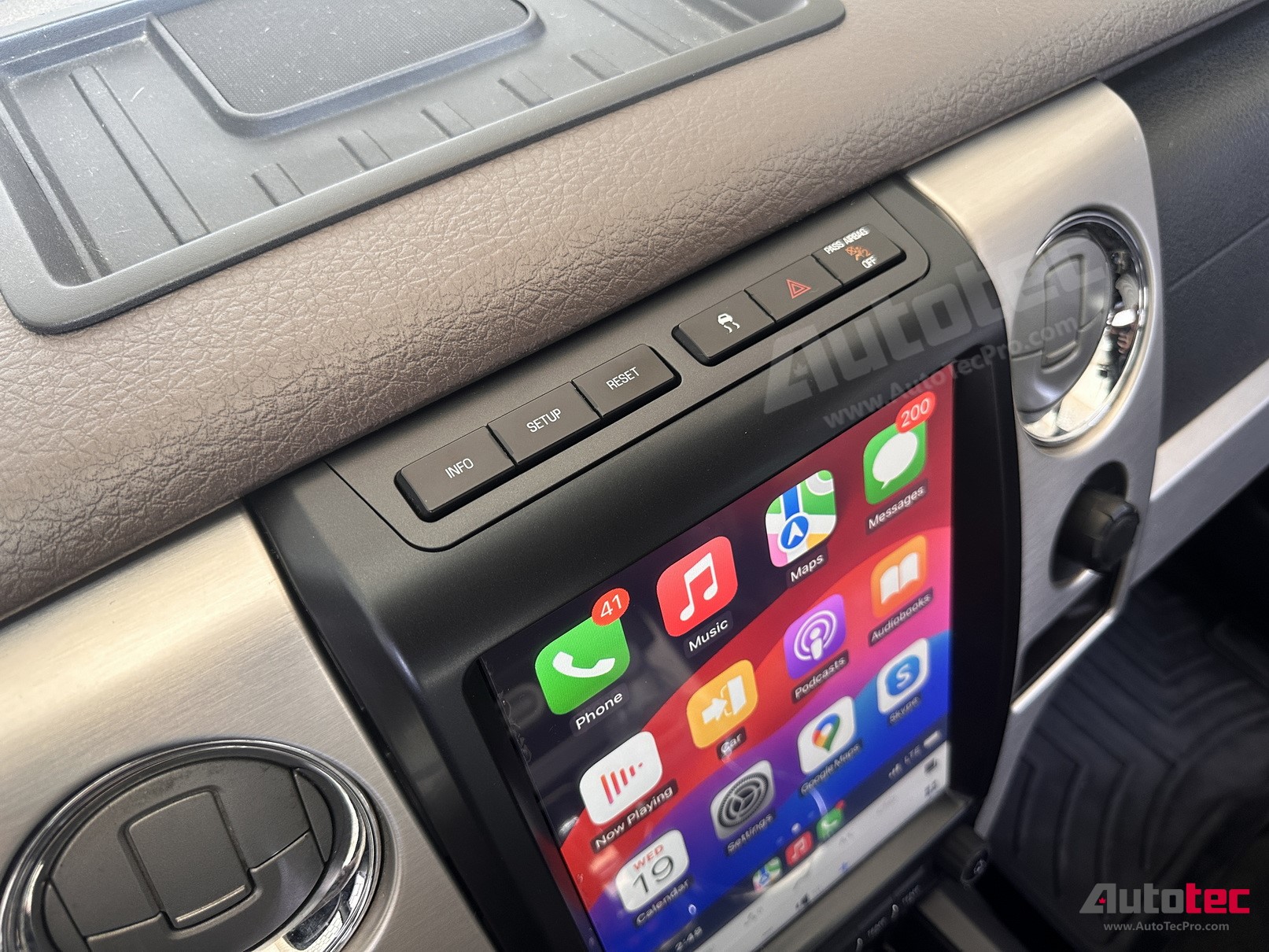 Ford F150 (2009 – 2014)  12.1″ IPS HD Touch-Screen Android Navigation System | Android 13 | GPS | BT | Wifi | CarPlay | Android Auto | 4G LTE