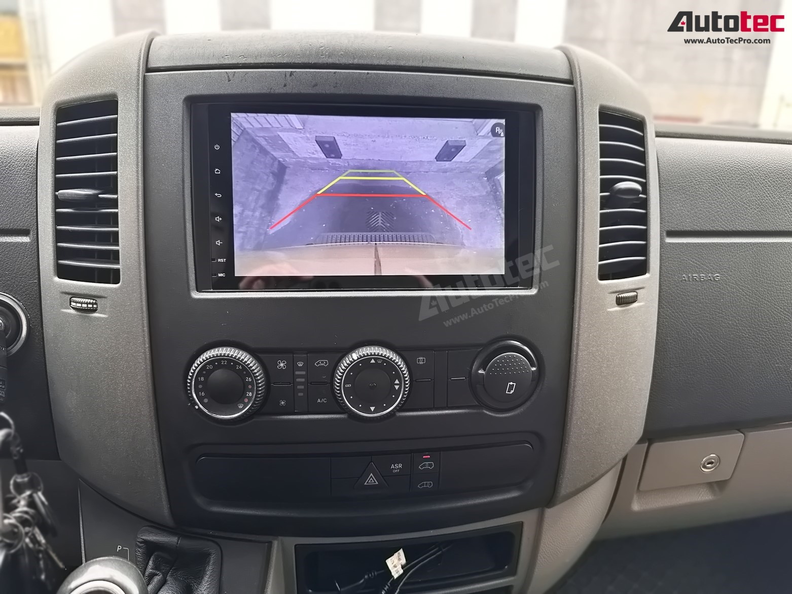 Mercedes-Benz Sprinter ( 2007-2018 ) Direct-Fit 9″ HD Touch-Screen Android Navigation System | Android 14 | GPS | BT | Wifi | A2DP | CAMERA