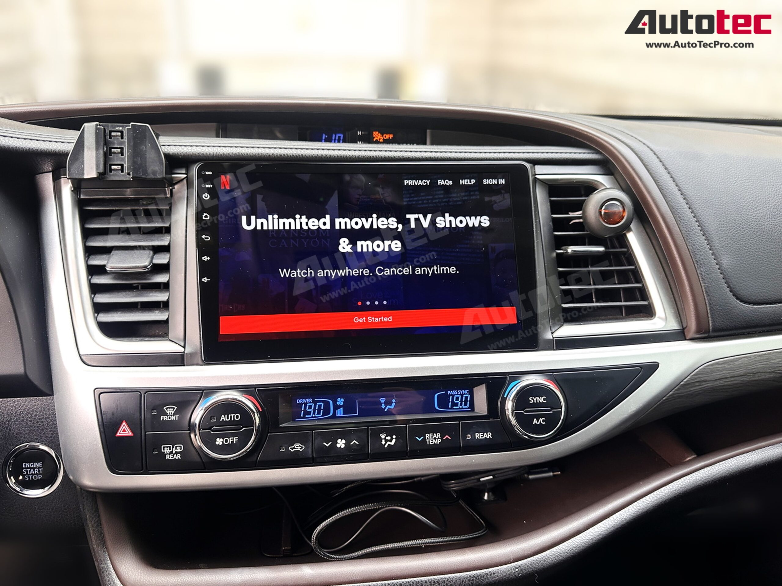 Toyota Highlander (2014 – 2019) 10.2″ HD Touch-Screen Android Navigation System | Android 13 | GPS | BT | WiFi | Camera | CarPlay