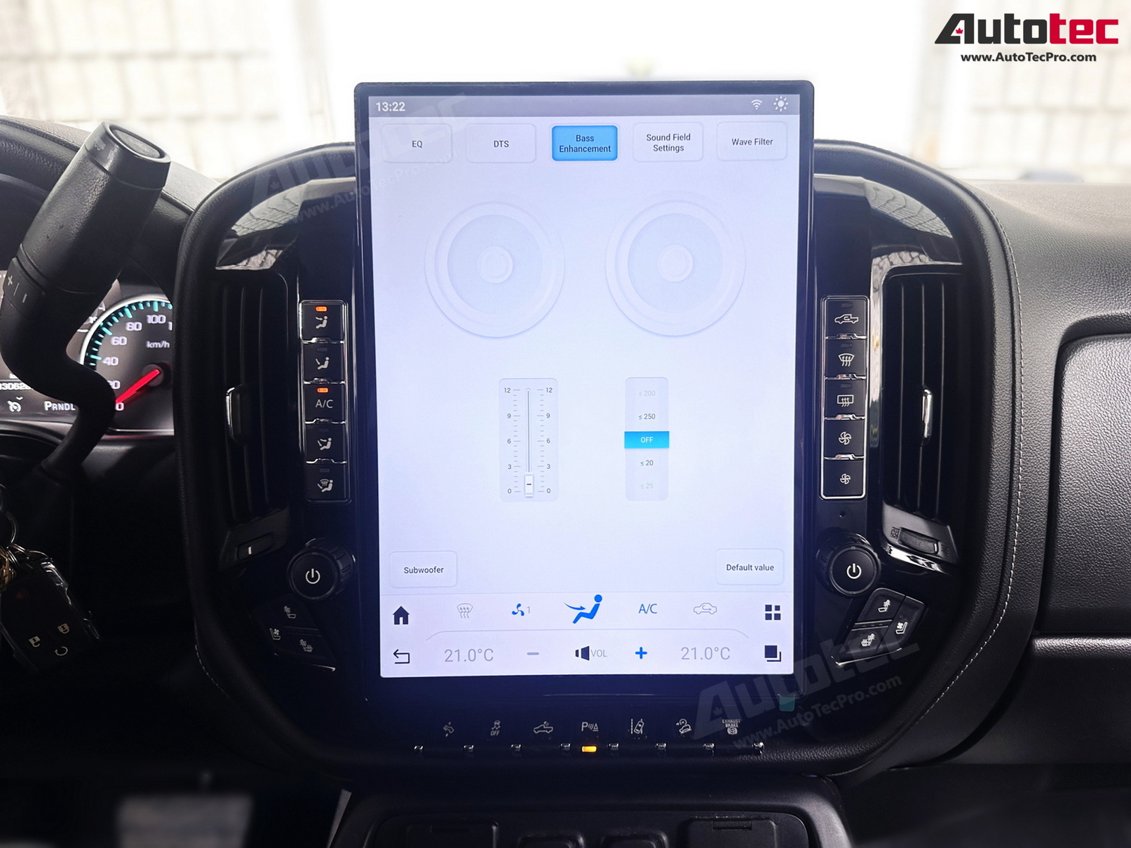 Chevrolet Silverado / GMC Sierra (2014 – 2019) 15.6″ IPS QHD 2K Touch-Screen Navigation & Infotainment System | Android 13 | GPS | BT | Wifi | CarPlay | Onstar | DSP | 4G LTE